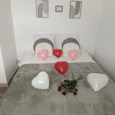 Cozy With Private Hot Tub Near Amiens Semesterbostad Moreuil
